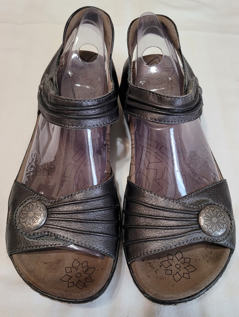 Taos Ornate Strappy Sandals - Sz 8 / 39, Metallic Bronze, GUC